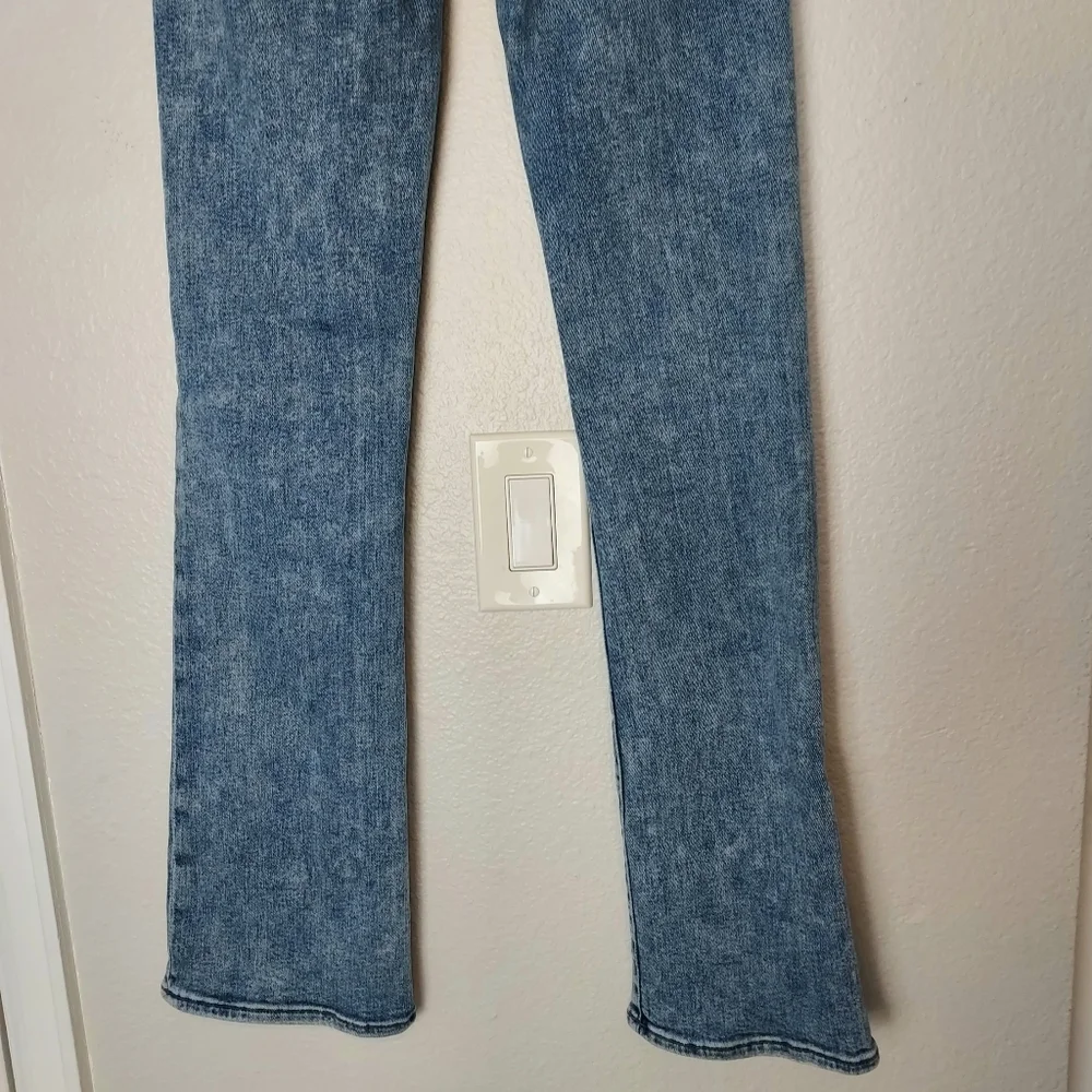 MOTHER The Hustler Sneak Jeans High-Rise Mini Flare Size 25